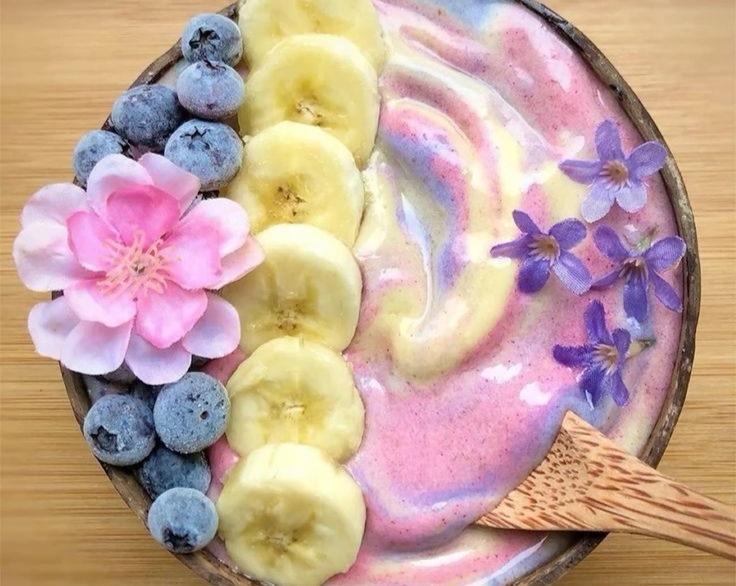 Cool Blue Açai Bowl: Easy High Protein Aesthetic Breakfast Trend overview